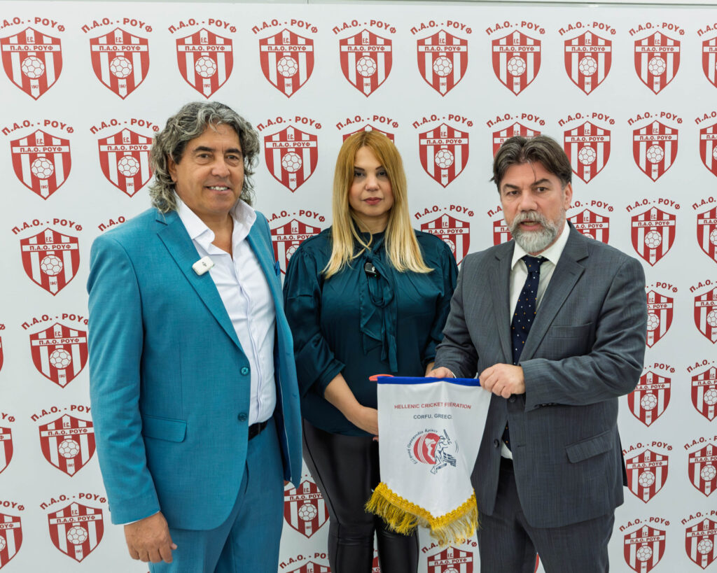 To Theathinai Tv βρέθηκε στην εκδήλωση για την κοπή της πίτας του ΠΑΟ ΡΟΥΦ-ΔΕΙΤΕ ΤΟ ΒΙΝΤΕΟ